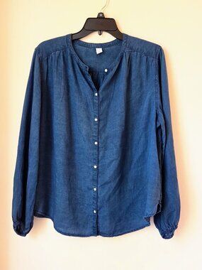Old Navy Chambre Denim Lightweight Lyocell Button Down Shirt sz M-L